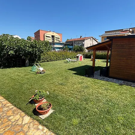 Nyaraló La Depandance Con Giardino Pescara