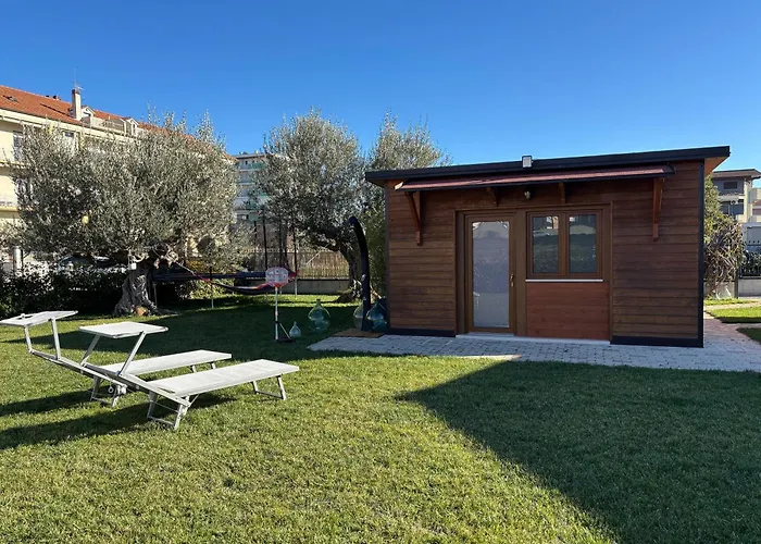 Dependance Con Giardino A Pescara Holiday home *
