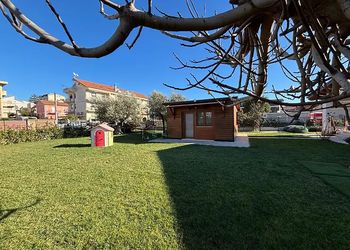 Дом отдыха Dependance Con Giardino A Pescara Спольторе