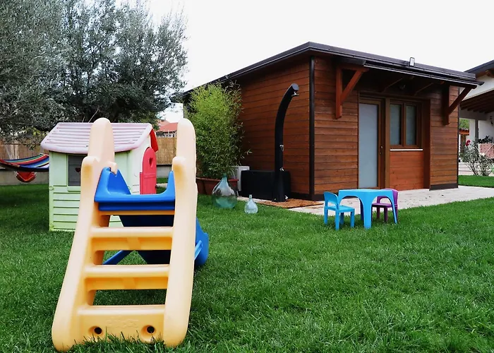 Dependance Con Giardino A Pescara Спольторе